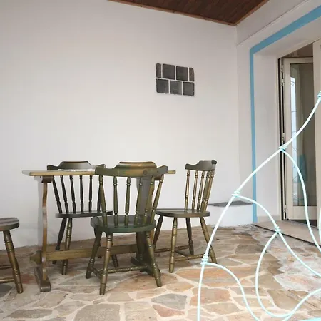 Dessena לינה וארוחת בוקר קאלה ליברוטו