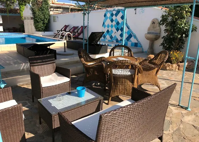 Dessena فندق مبيت وإفطار