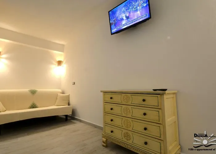 Dessena فندق مبيت وإفطار كالا ليبيروتو